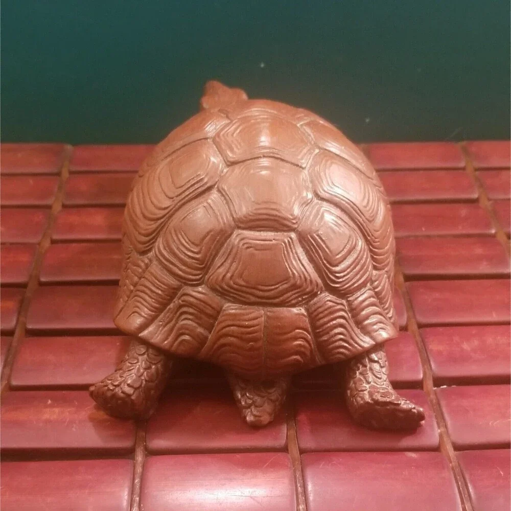 Vintage Red Mill Turtle Figurine 7